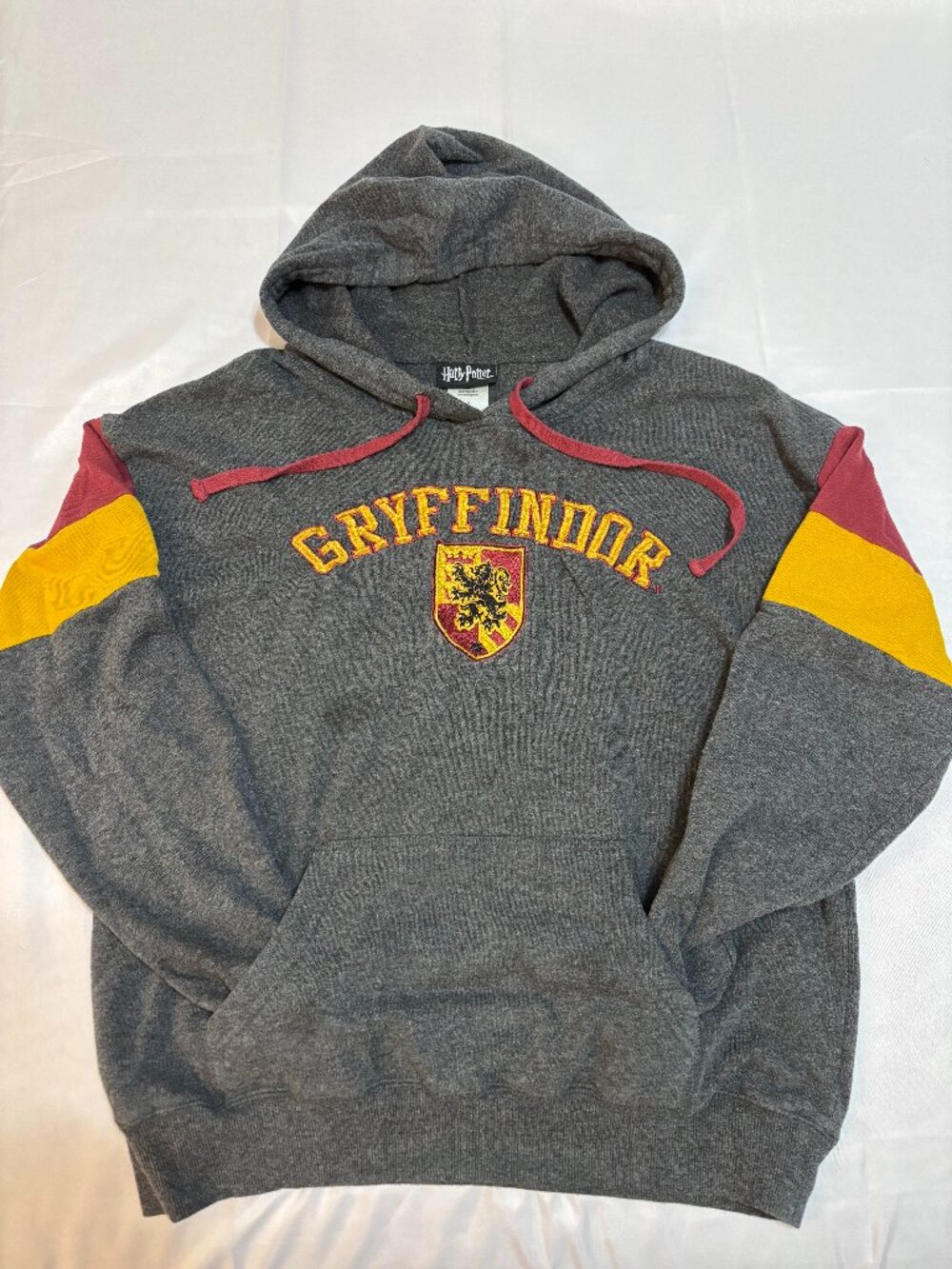 Harry Potter Gryffindor Colorblock Pullover Hoodie Size Women's Small Gray Red G